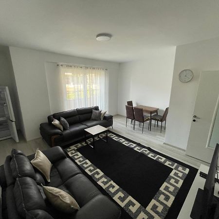 Plis Apartments 'Prishtina' Pristina Eksteriør bilde